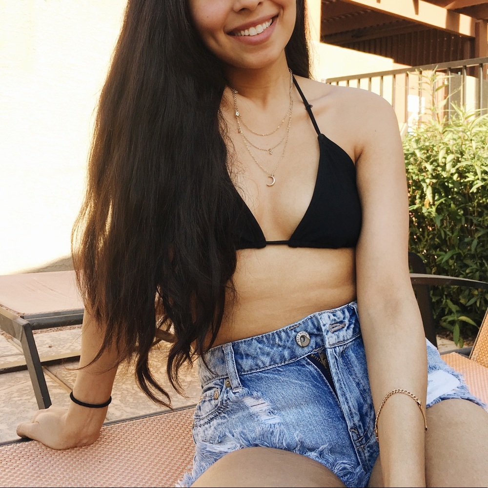 Distressed high waisted shorts